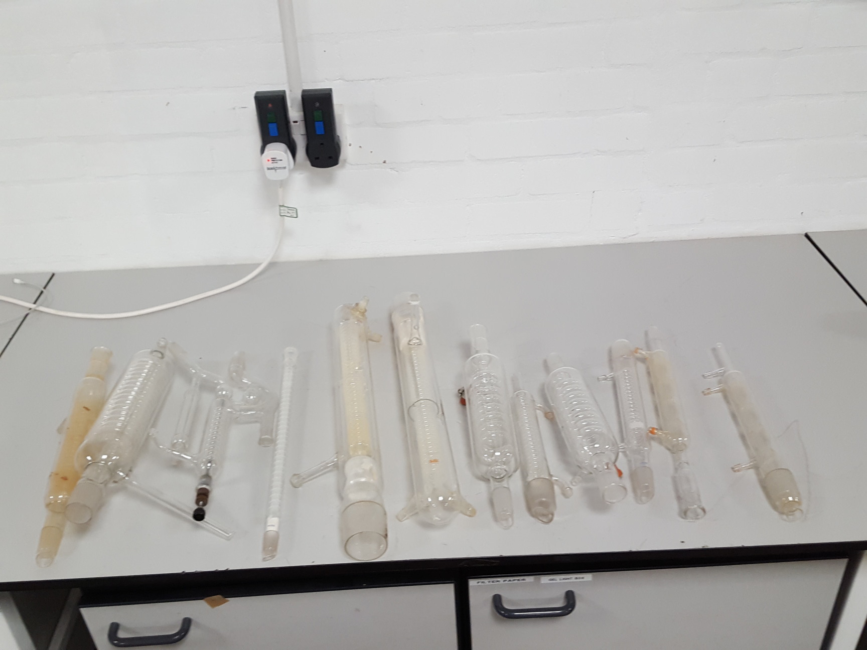 Image of Joblot Quickfit Laboratory Jointed Glassware Condensers Distillation Columns