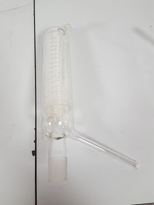 Thumbnail image of Joblot Quickfit Laboratory Jointed Glassware Condensers Distillation Columns