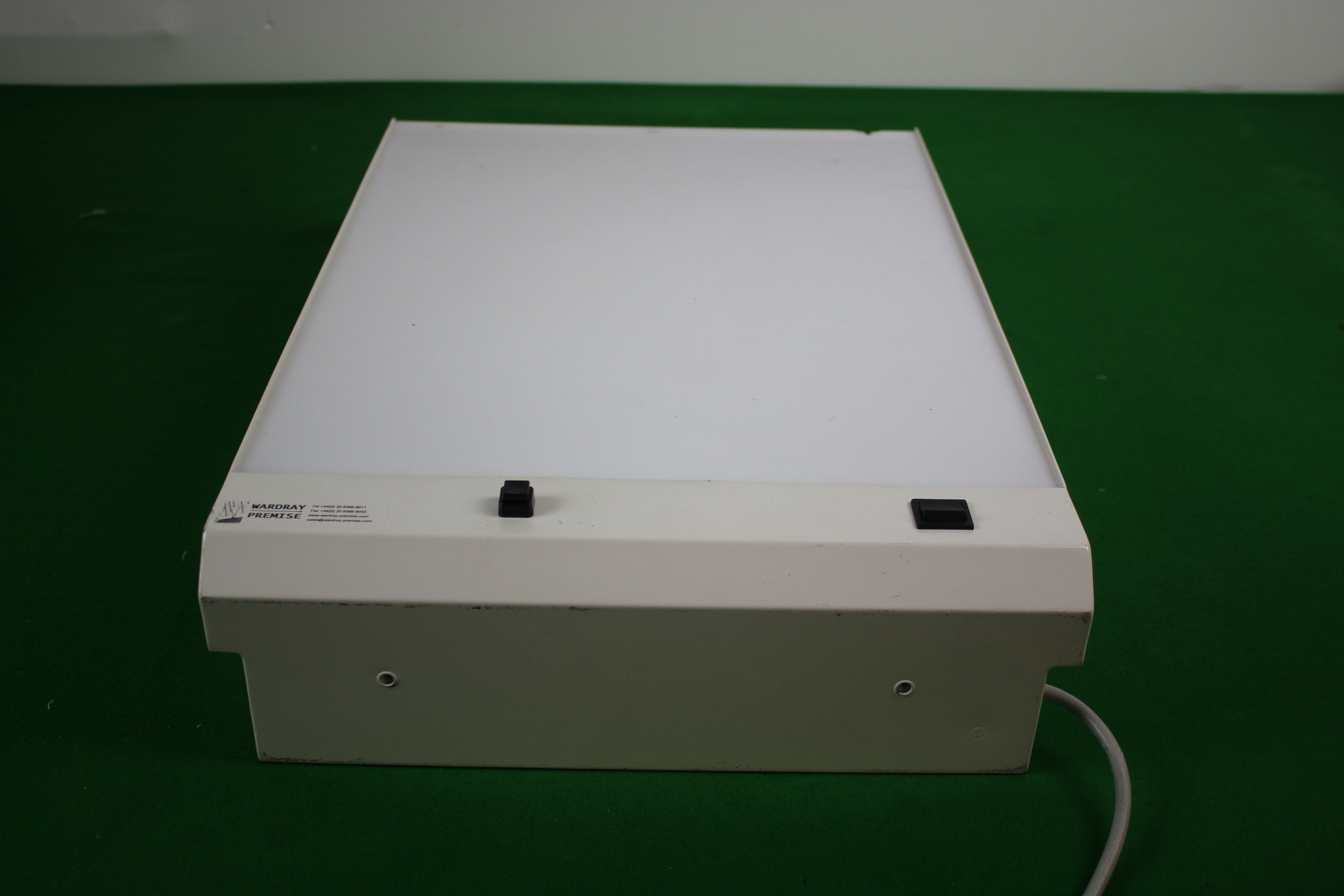 Image of Warday Premise Model UVI Lightbox, X-Ray Viewing 46x36 cm light area