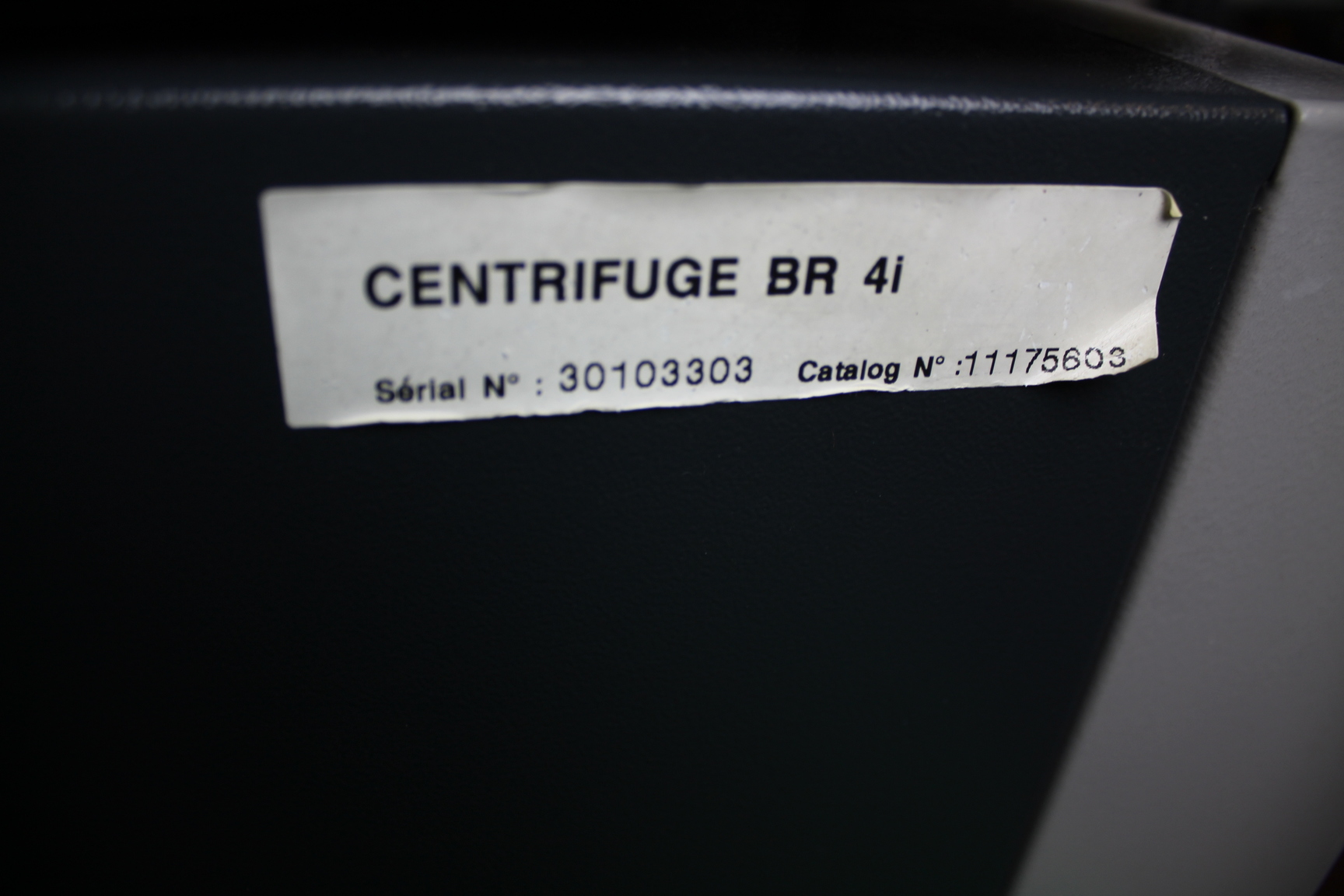 Image of Jouan BR4I Benchtop Centrifuge S40 & T534 Rotors Faulty Spares/Repair