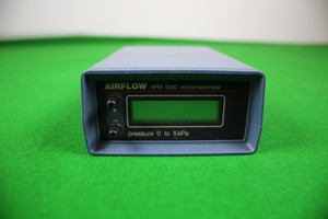Thumbnail image of Airflow APM 5000 micromanometer