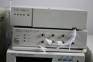 Thumbnail image of Job lot Shimadzu Lab Equip SIL-10AD VP FF-10A XL SCL-10A VP DGU-14A FCV-10AL 