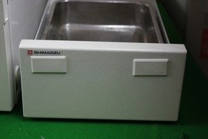 Thumbnail image of Job lot Shimadzu Lab Equip SIL-10AD VP FF-10A XL SCL-10A VP DGU-14A FCV-10AL 