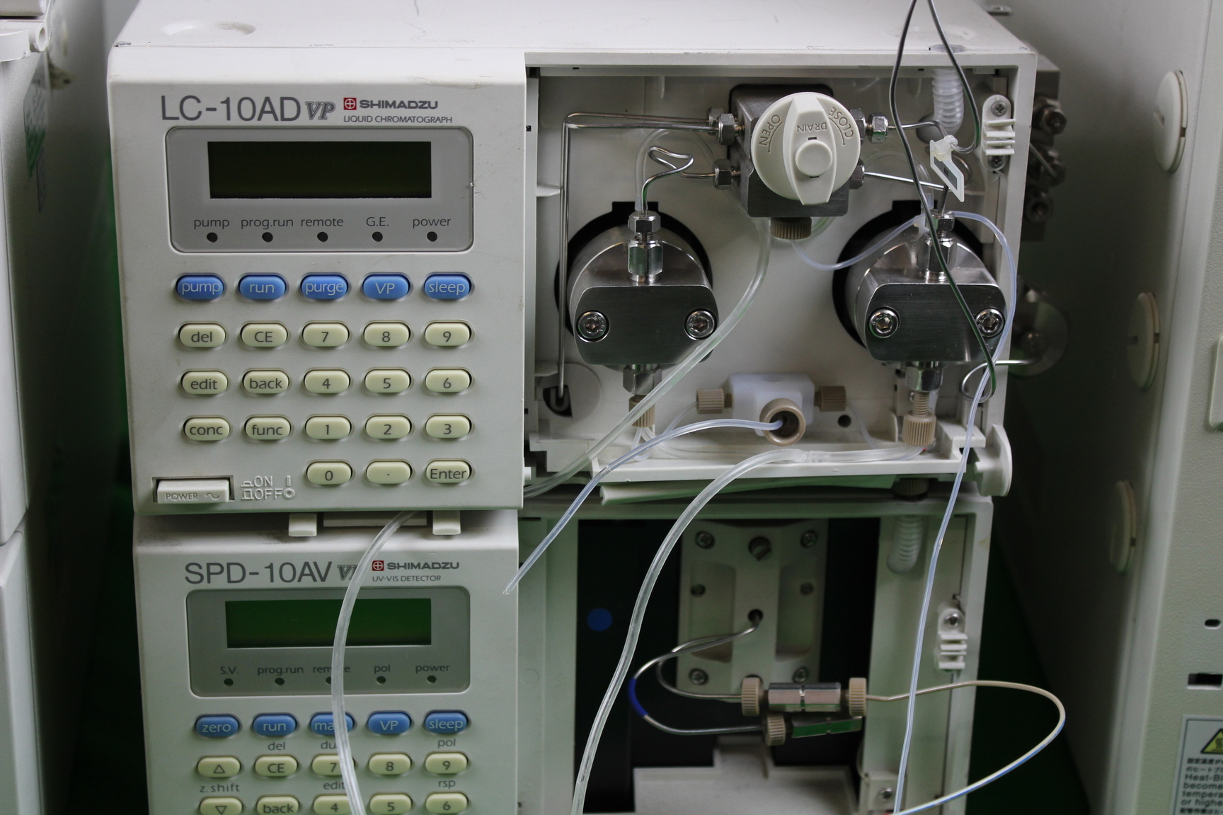 Image of Job lot Shimadzu Lab Equip SIL-10AD VP FF-10A XL SCL-10A VP DGU-14A FCV-10AL 