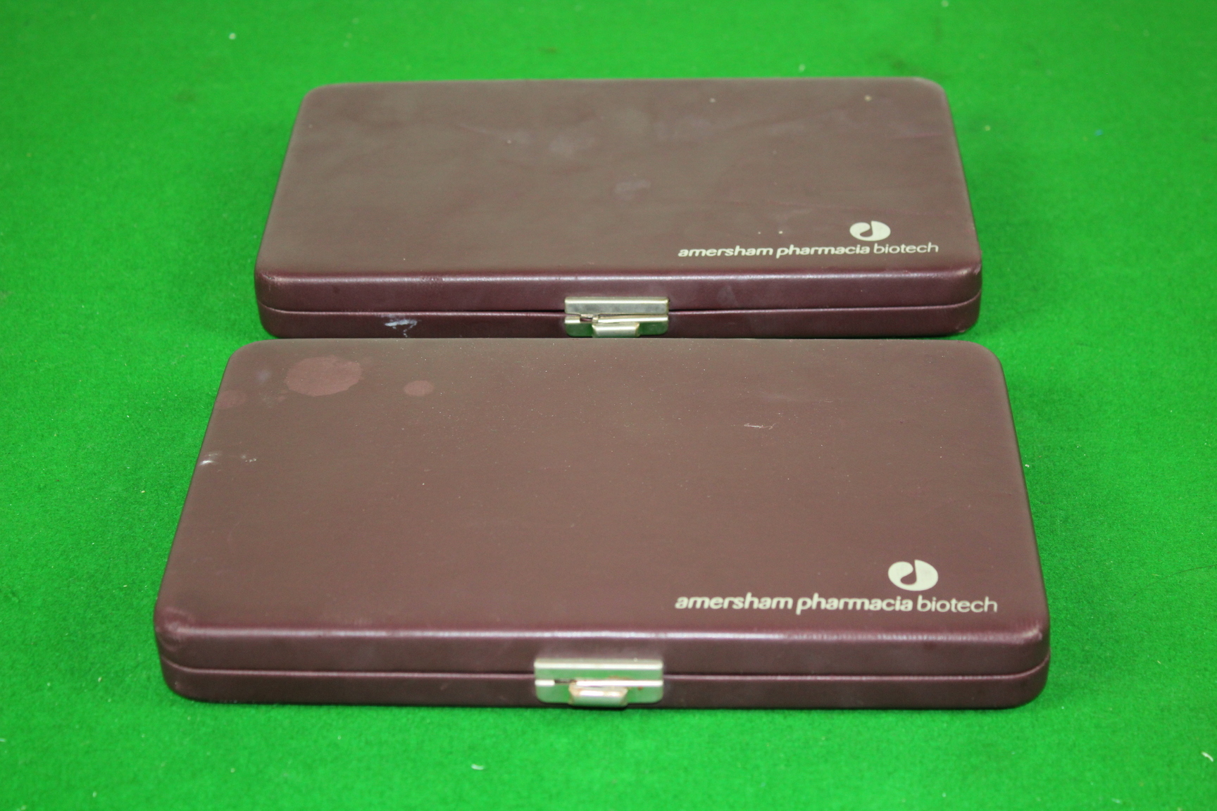 Image of Pharmacia Biotech IPGphor Isoelectric Focusing System & 2 x  18cm Strip Holders