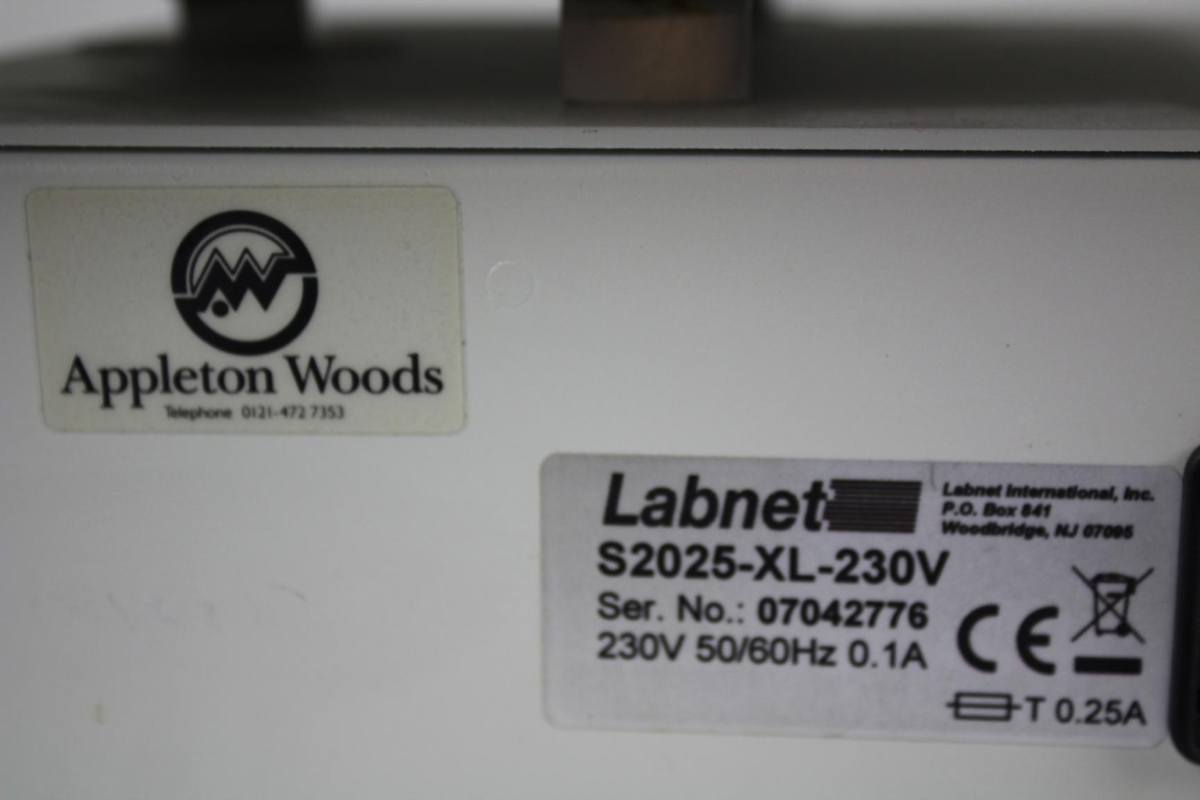 Labnet Laboratory Rocker 25 Lab Mixer Shaker S2025-XL-230V Variable Speed