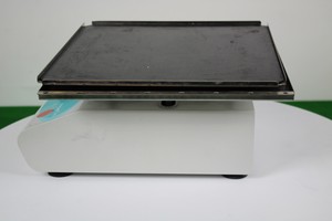Thumbnail image of Labnet Laboratory Rocker 25  Lab Mixer Shaker S2025-XL-230V Variable Speed