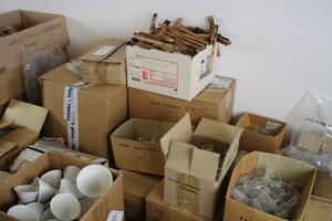 Thumbnail image of Job Lot Teaching Laboratory Lab Glassware Schools Chemistry Flasks Test Tubes