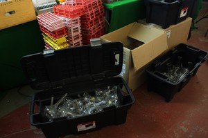 Thumbnail image of Job Lot Teaching Laboratory Lab Glassware Schools Chemistry Flasks Test Tubes