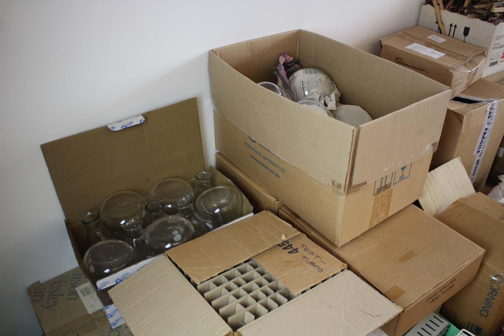 Image of Job Lot Teaching Laboratory Lab Glassware Schools Chemistry Flasks Test Tubes