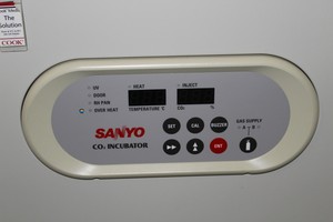 Thumbnail image of Sanyo CO2 Incubator MCO-18AIC