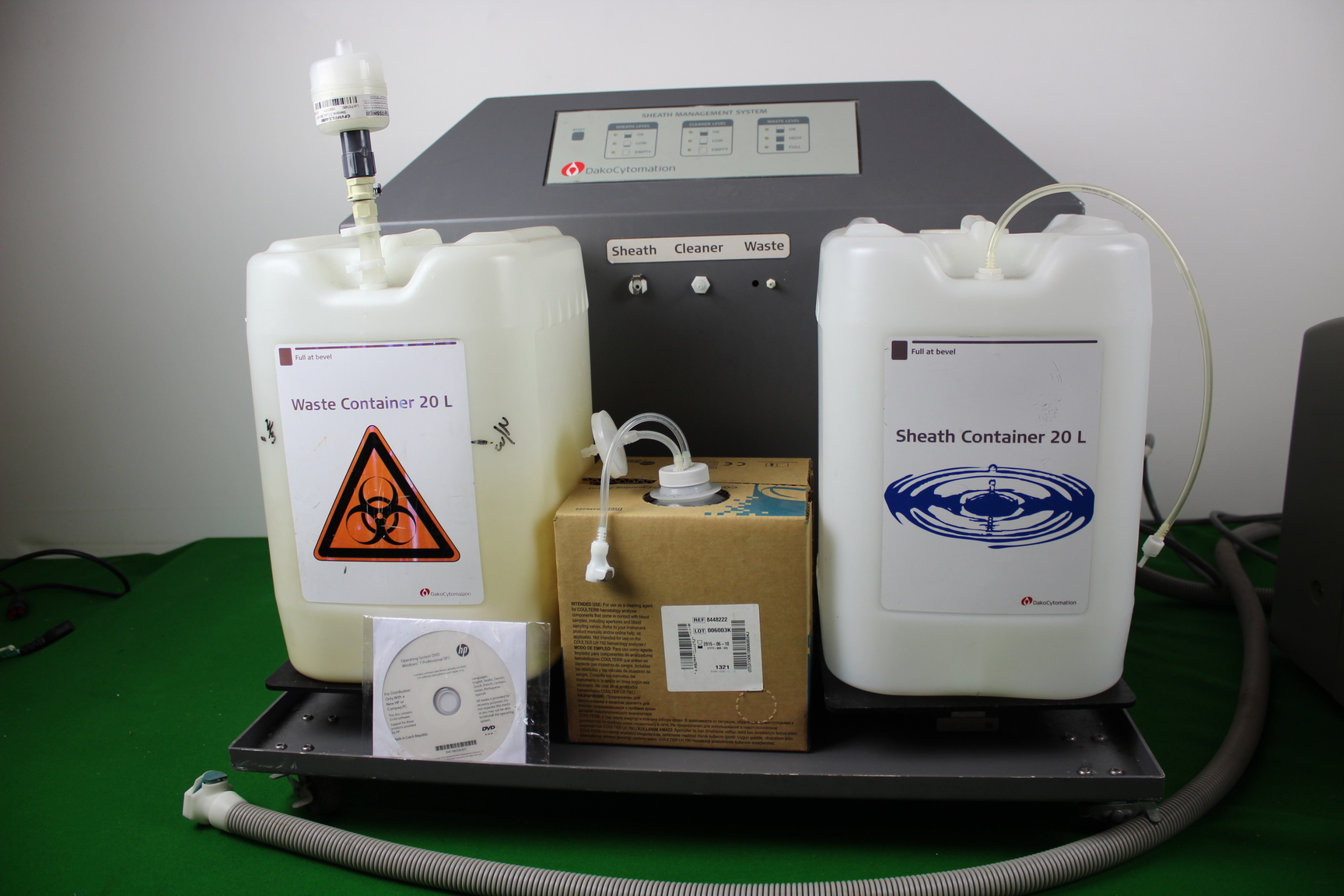 Image of DakoCytomation Dako Cytomation Sheath Management System + CyAn ADP + Accessories