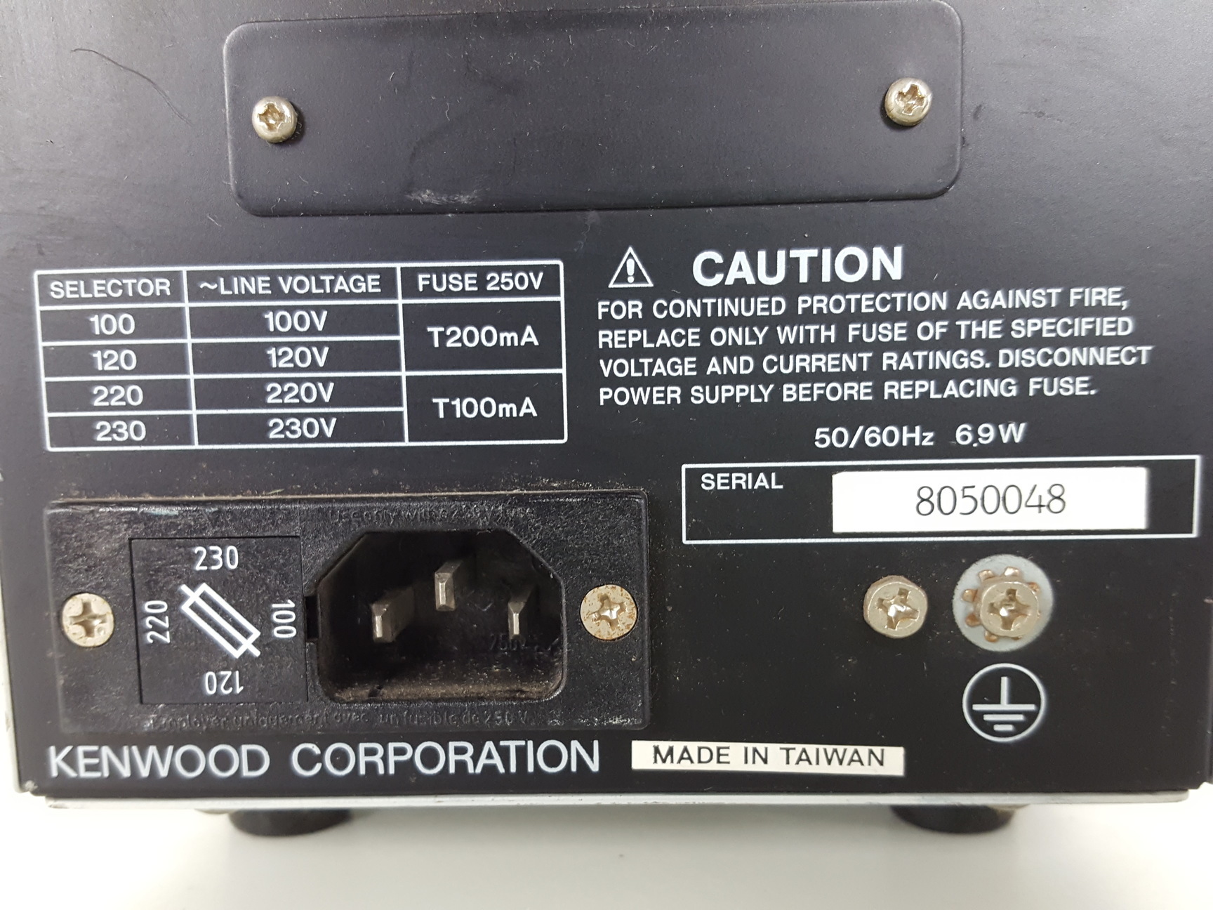 Image of 42 x Kenwood AC Voltmeters Model VT-181 Lab