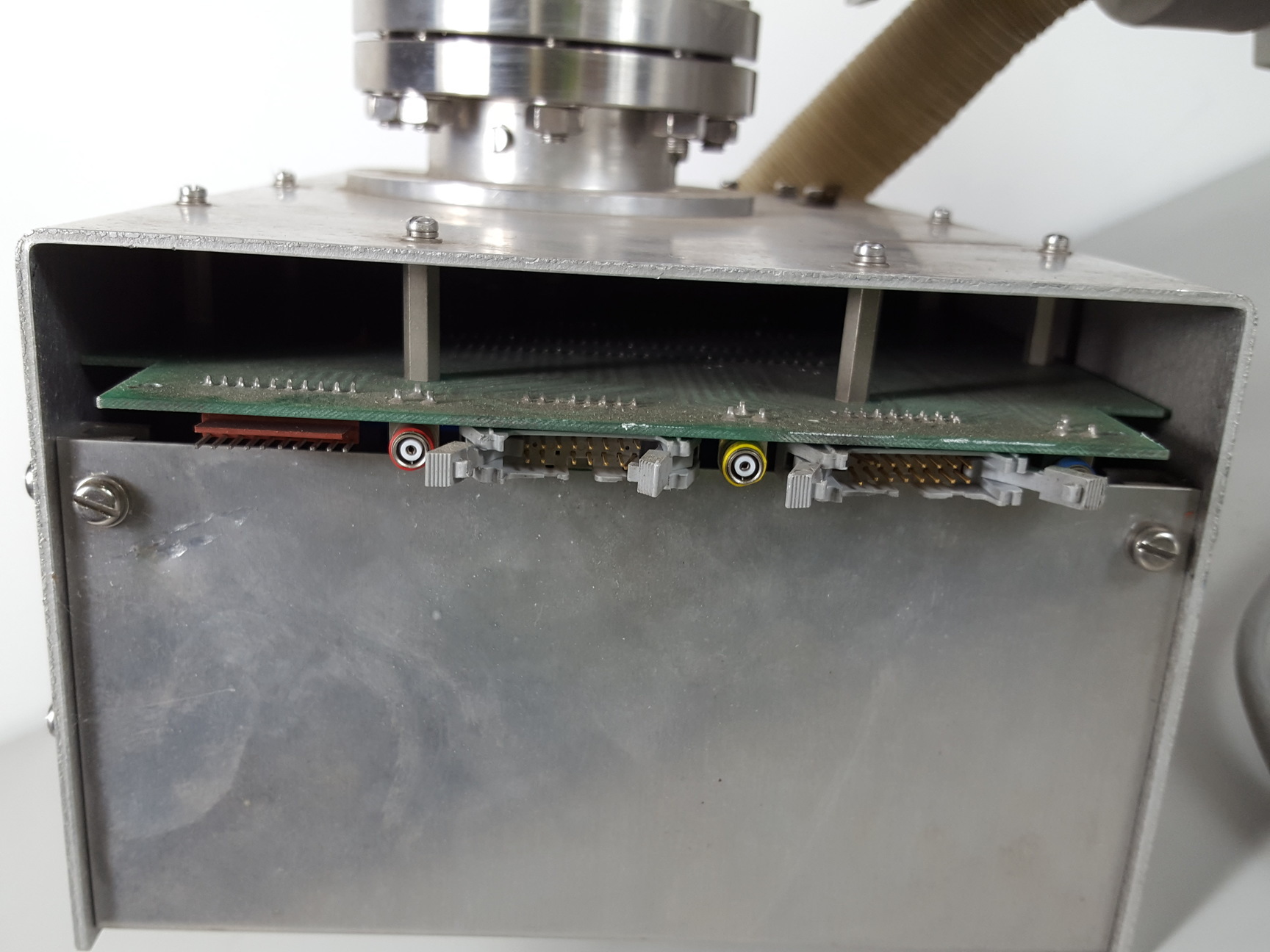 Image of Edwards Vapour Pump Model E02 Lab