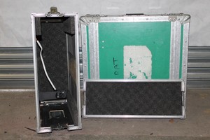 Thumbnail image of 4 Flight Cases inc 2 Small And 2 Medium 