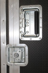 Thumbnail image of 4 Flight Cases inc 2 Small And 2 Medium 