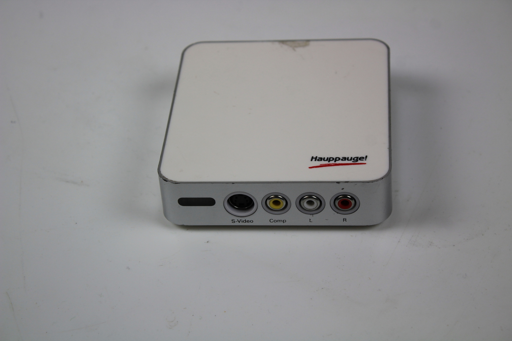 Image of Job Lot IT Equipment Lindy Splitters, Mauve Systems YR-01A-2LS R-210A-2LS & More