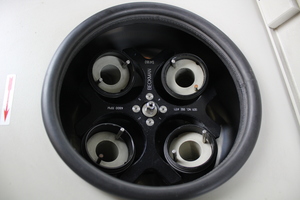 Thumbnail image of Beckman GS-15R Tabletop Centrifuge with S4180 Horizontal Rotor
