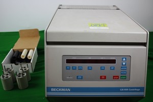 Thumbnail image of Beckman GS-15R Tabletop Centrifuge with S4180 Horizontal Rotor