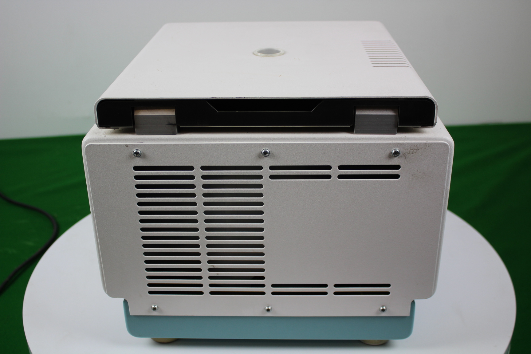 Image of Hettich Mikro 22 Zentrifugen Centrifuge Spares/Repair