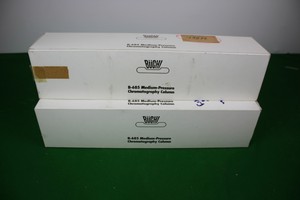 Thumbnail image of Two large BUCHI B-685 Medium-Pressure Chromatography Columns