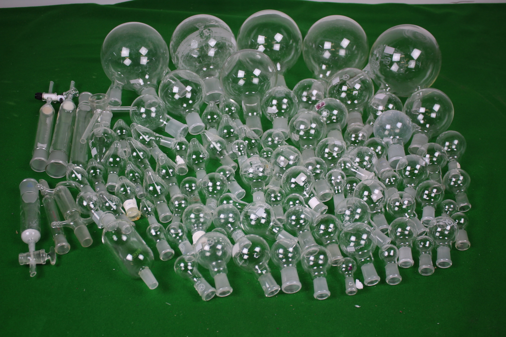 Image of Job lot of laboratory glassware, Quickfit, Boiling Flasks