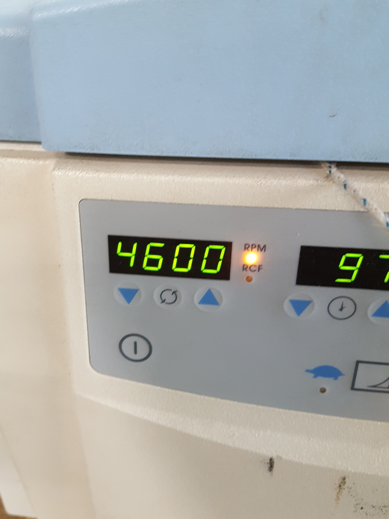 Image of Thermo IEC Centra CL3R Refrigerated Centrifuge 243 Swing Arm Rotor 4600rpm Lab