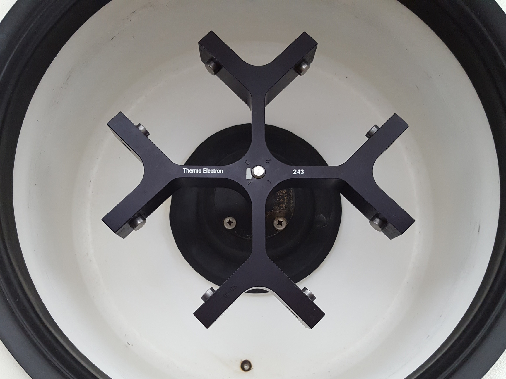 Image of Thermo IEC Centra CL3R Refrigerated Centrifuge 243 Swing Arm Rotor 4600rpm Lab