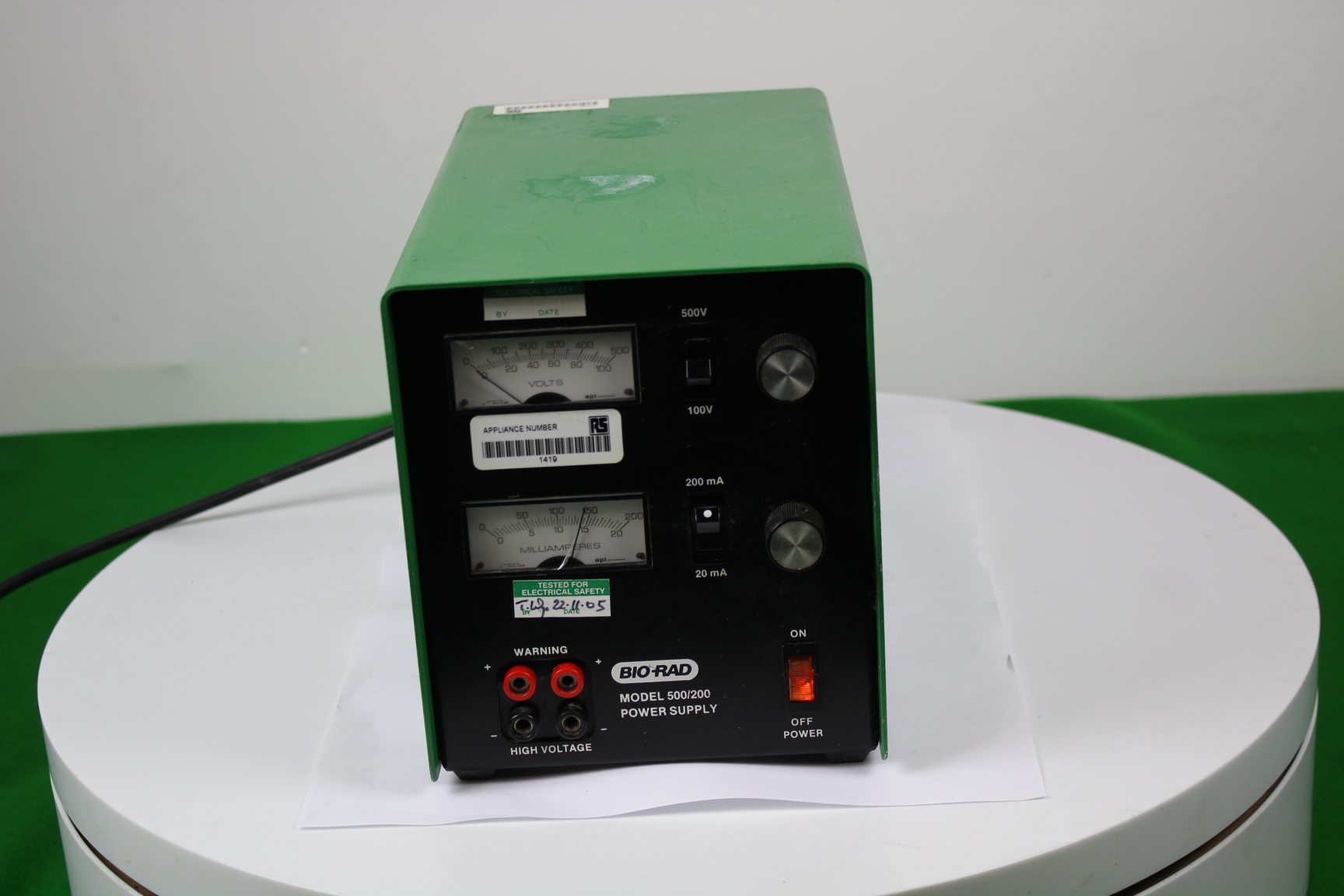 Image of BIO-RAD Model 500/200 Electrophoresis Power Supply