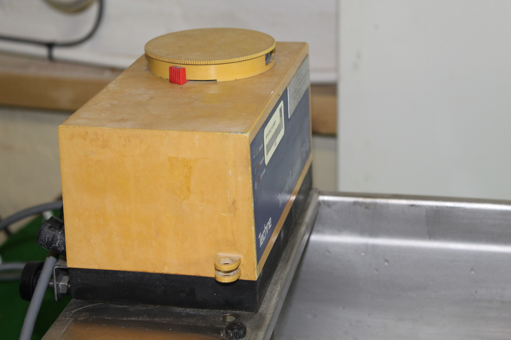 Image of Techne Water Bath & Techne Tempette Junior Te-8J