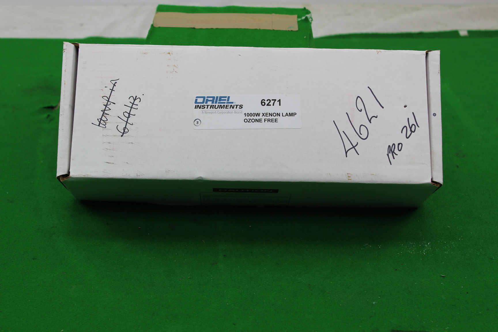 Image of Oriel Newport Xenon Lamp 6271 A 1000w SX10001HA Ozone Free