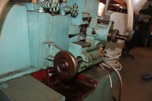 Thumbnail image of 440 Volts, 50 Cycle, Phase 3, Stone Grinder 