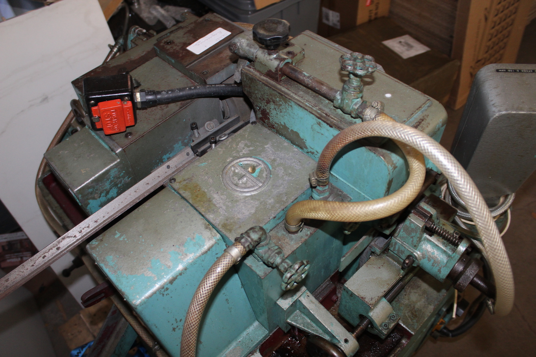 Image of 440 Volts, 50 Cycle, Phase 3, Stone Grinder 