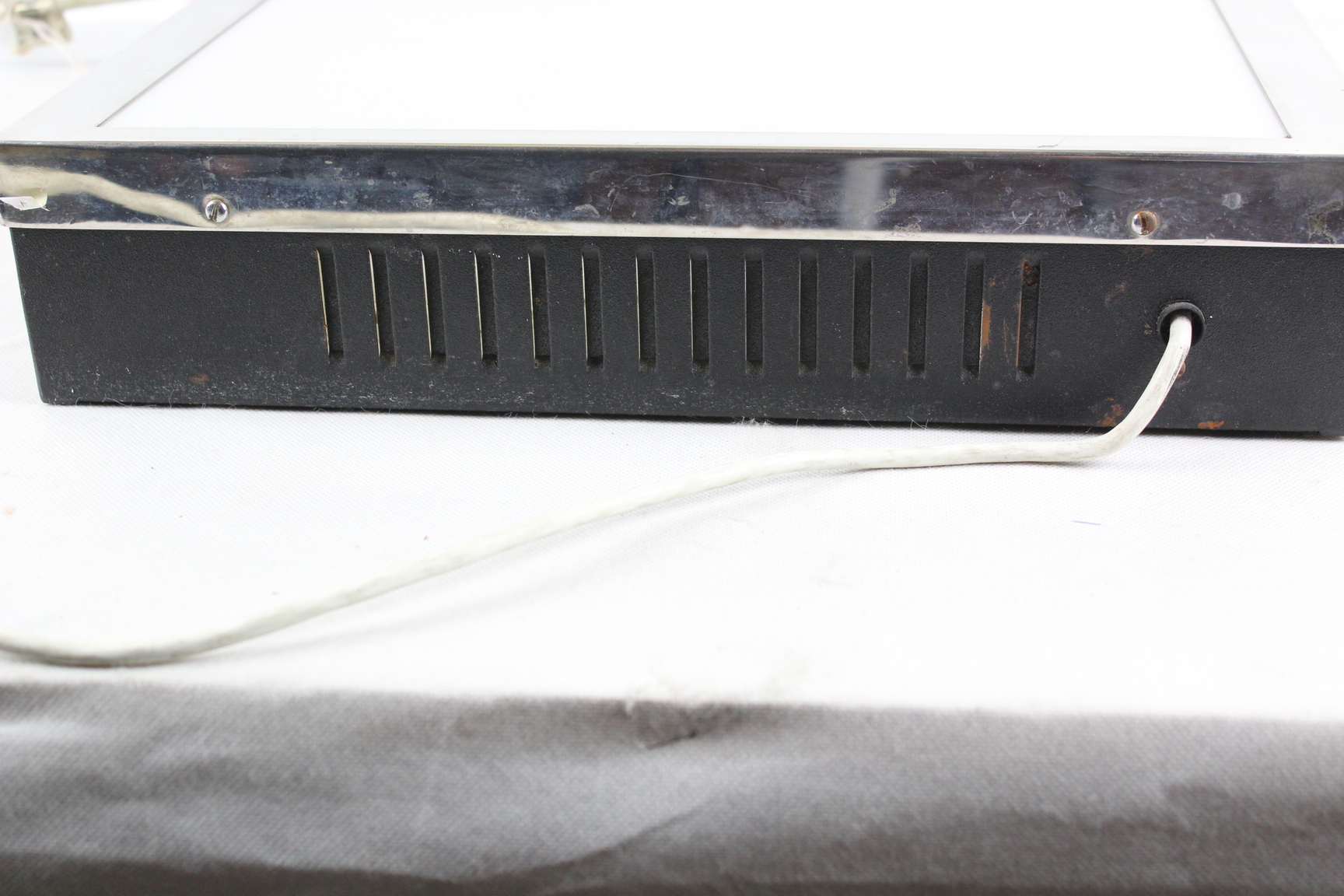Image of Vintage Light Box Illuminator ideal for X Rays Negatives Arts & Crafts 