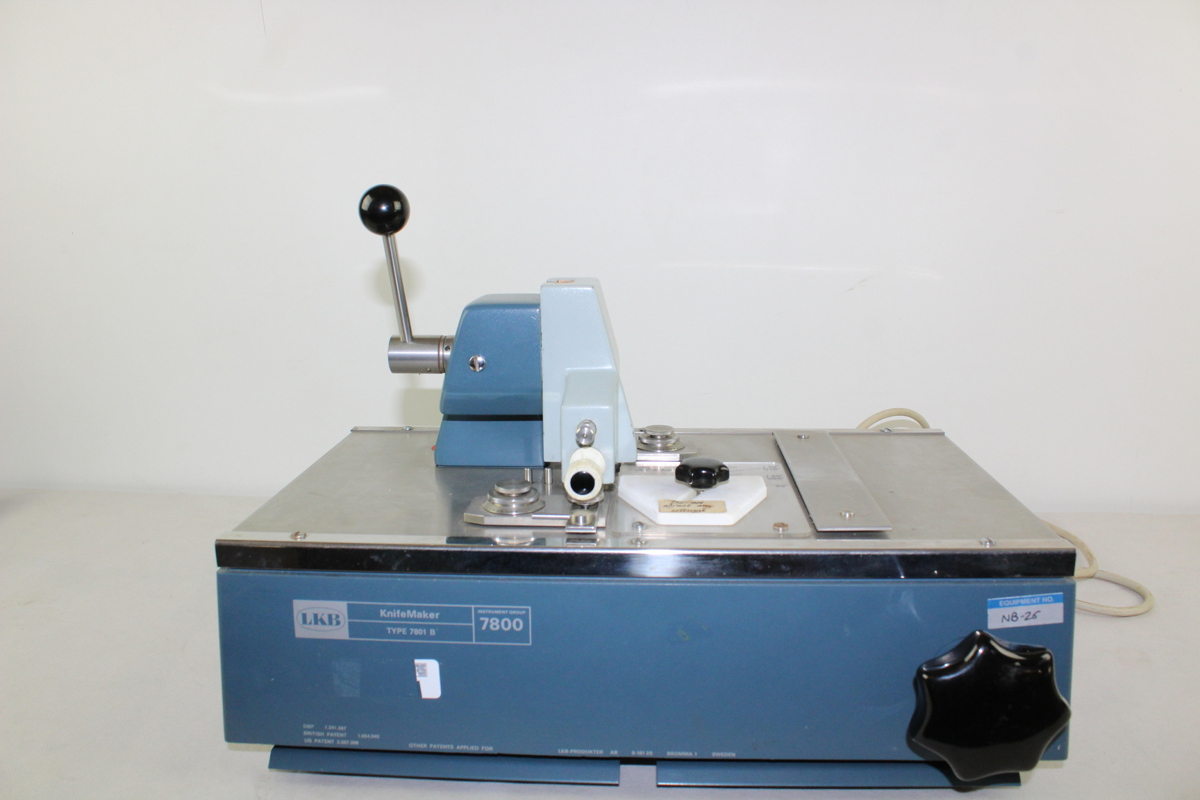 Image of LKB Knifemaker 7800 Type 7801 B