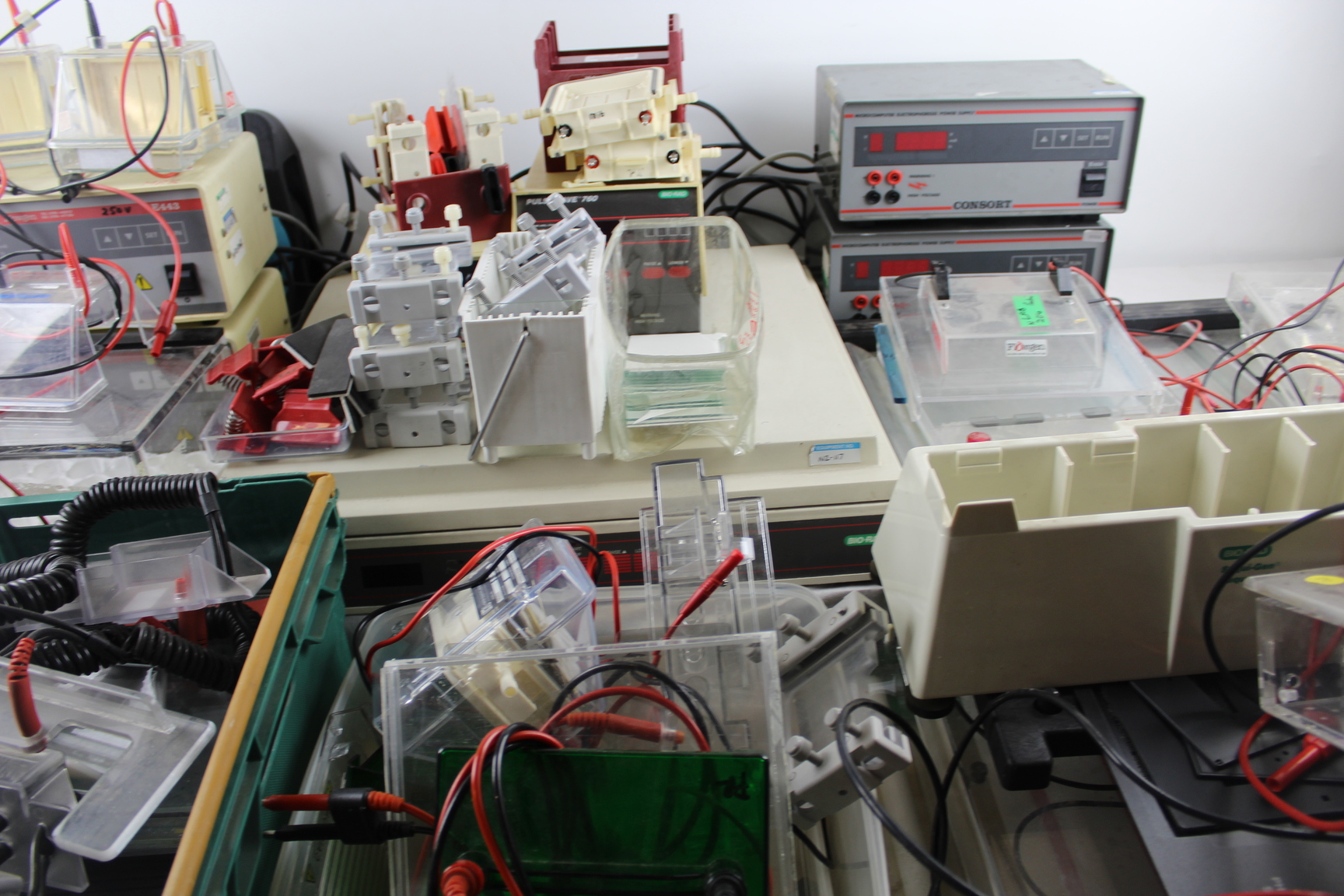 Image of Job Lot Of Electrophoresis Lab Equipment **See Photos And Description**