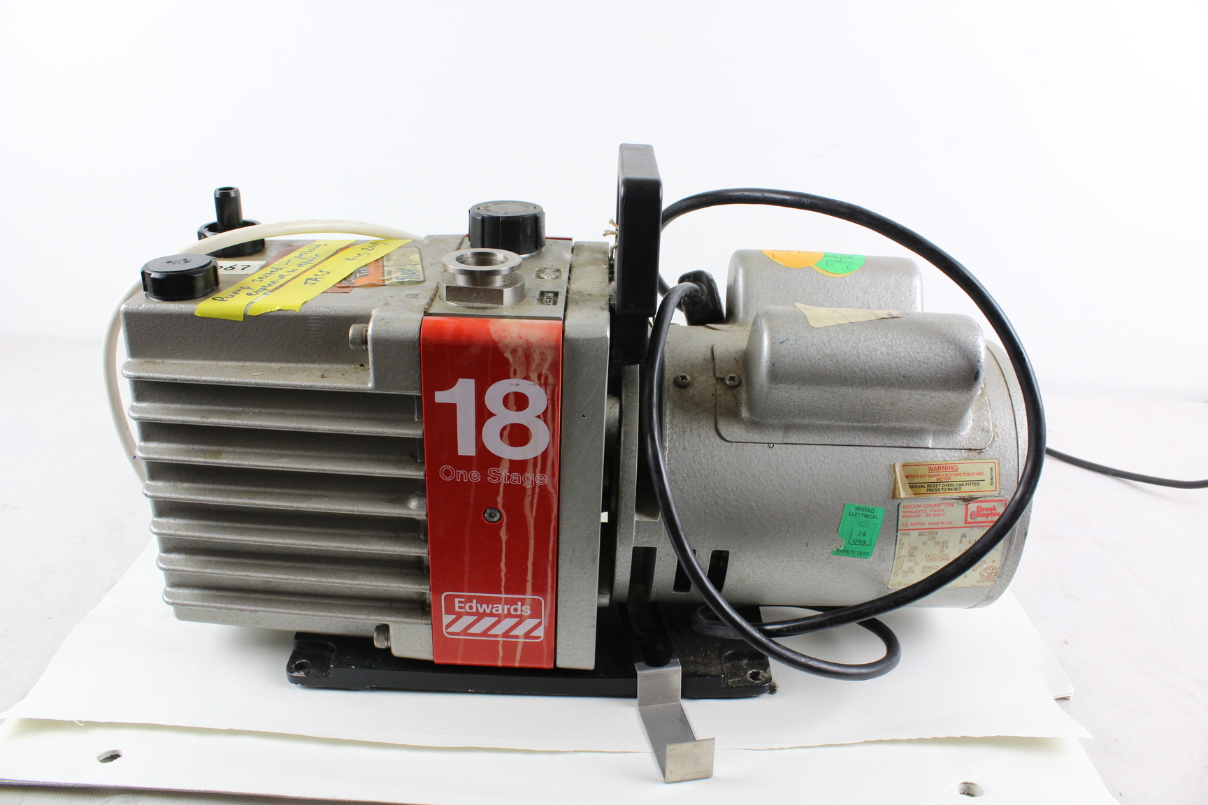 Image of ** Spares And Repairs ** Edwards Vacuum Pump With Half A Bottle Of Edward Oil