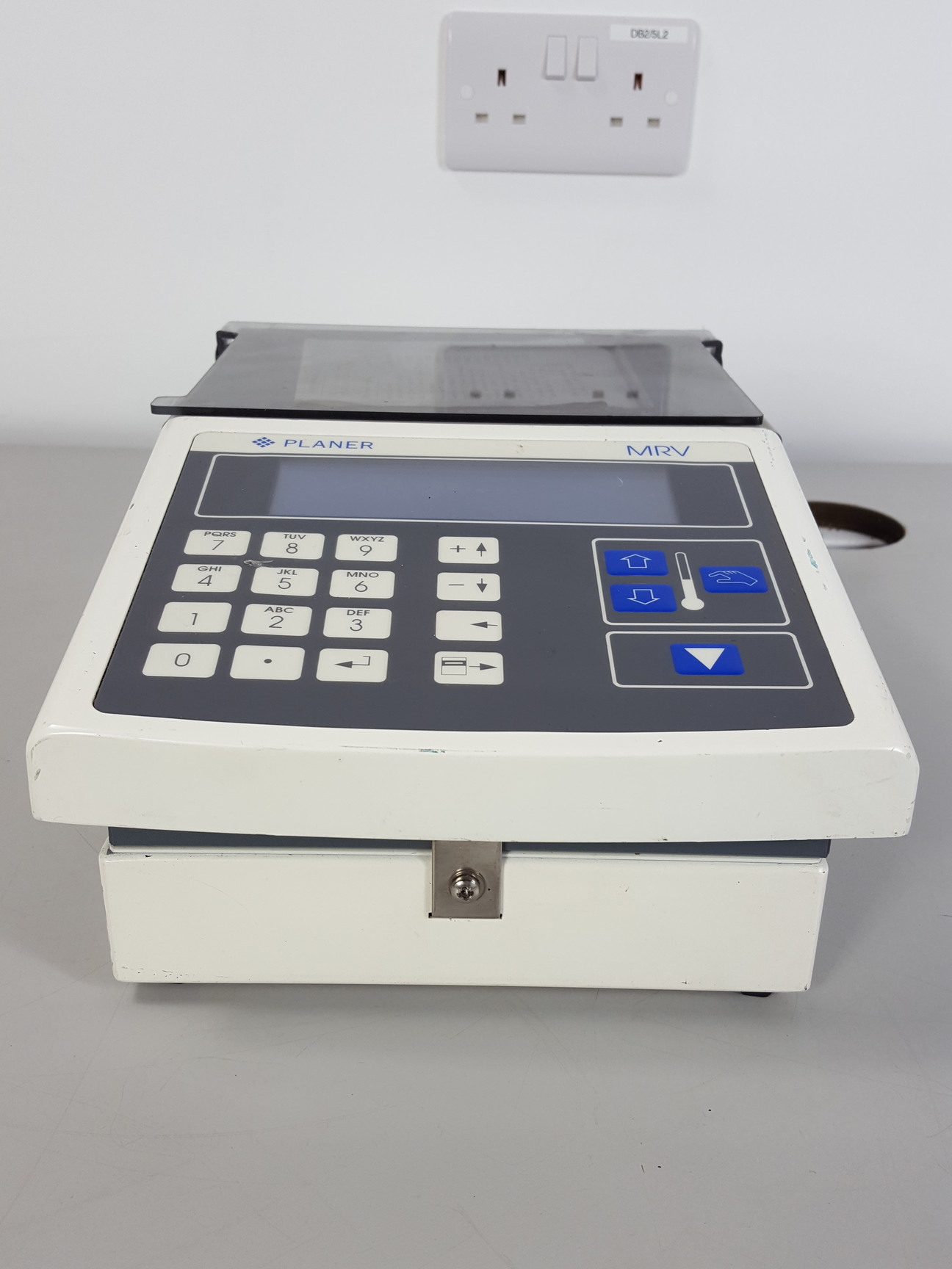 Image of Planer Kryosave Compact Controlled Rate Freezer System LNP 4, GDMRV Lab