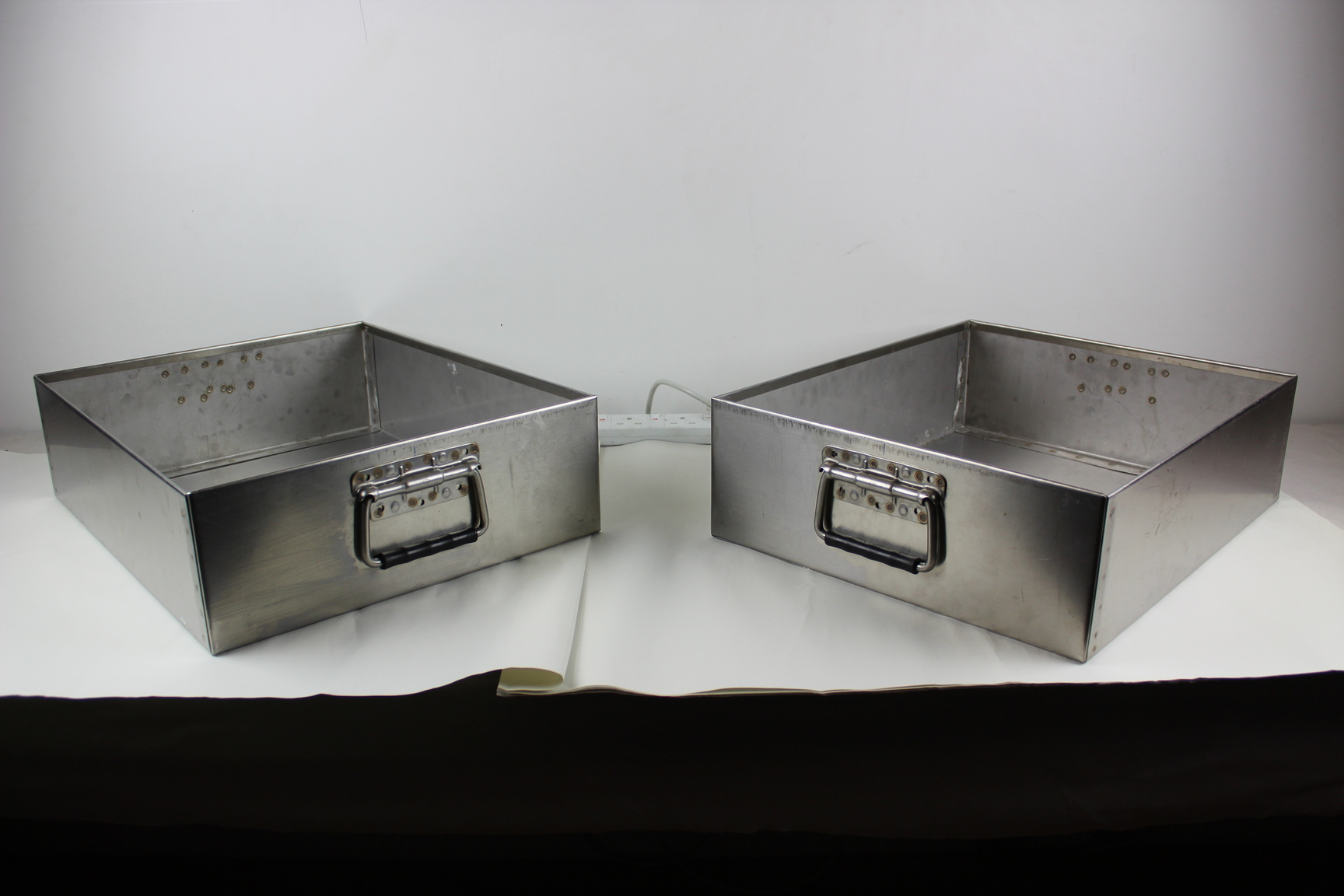 Image of 2 Heavy Duty Stainless Steel Planters with sturdy handles 49x39x14cm  Upcycled  