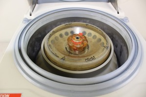 Thumbnail image of Sorvall Legend Micro 17R Centrifuge