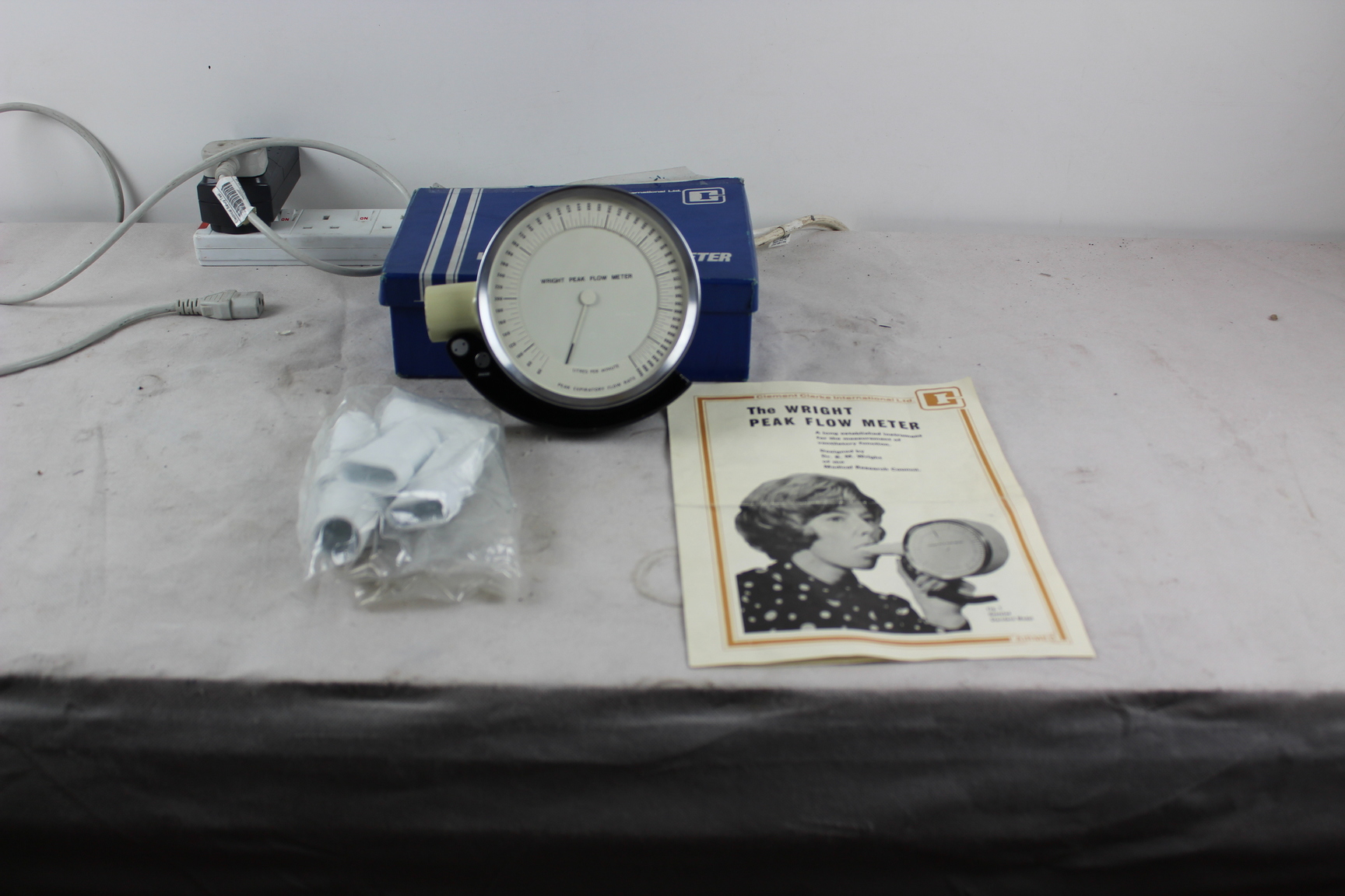 Image of Vintage Wright Peak Flow Meter w/original box and instructions