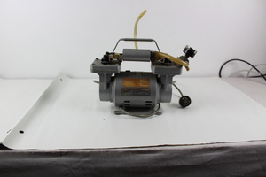 Thumbnail image of Corning 855 Air Compressor