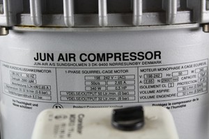 Thumbnail image of Jun-Air Compressor 6-X Serial no 357579  8 bar 24.5 V Lab Equipment