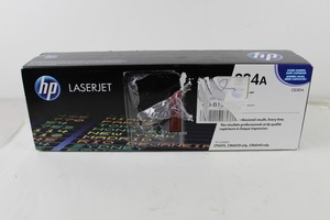 Thumbnail image of Genuine HP 824A (CB381A) Cyan LaserJet Printer Cartridge Blue Toner BNIB