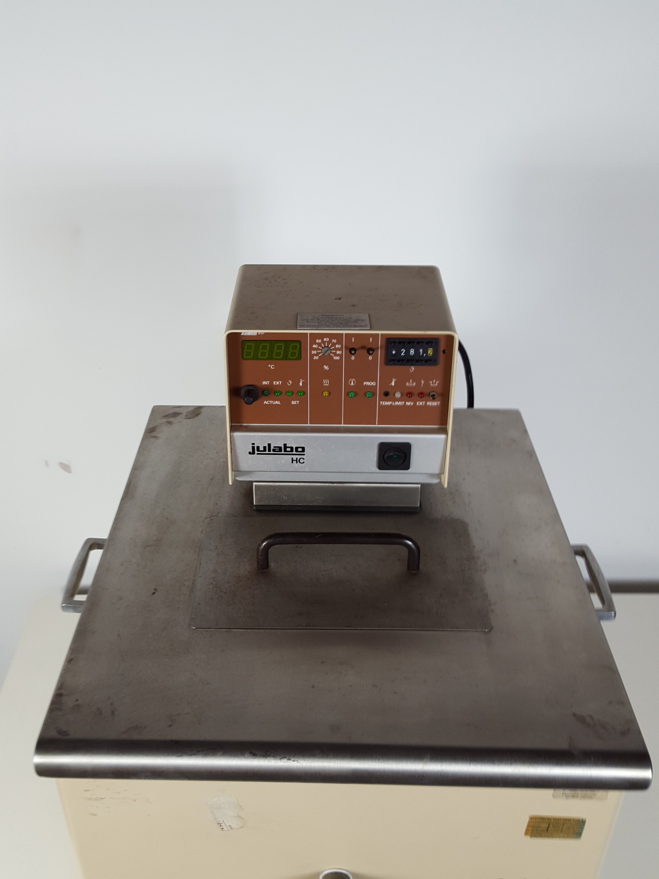 Image of Jencons Julabo FP50-HC Refrigerated/Heating Circulator Lab Spares or Repairs