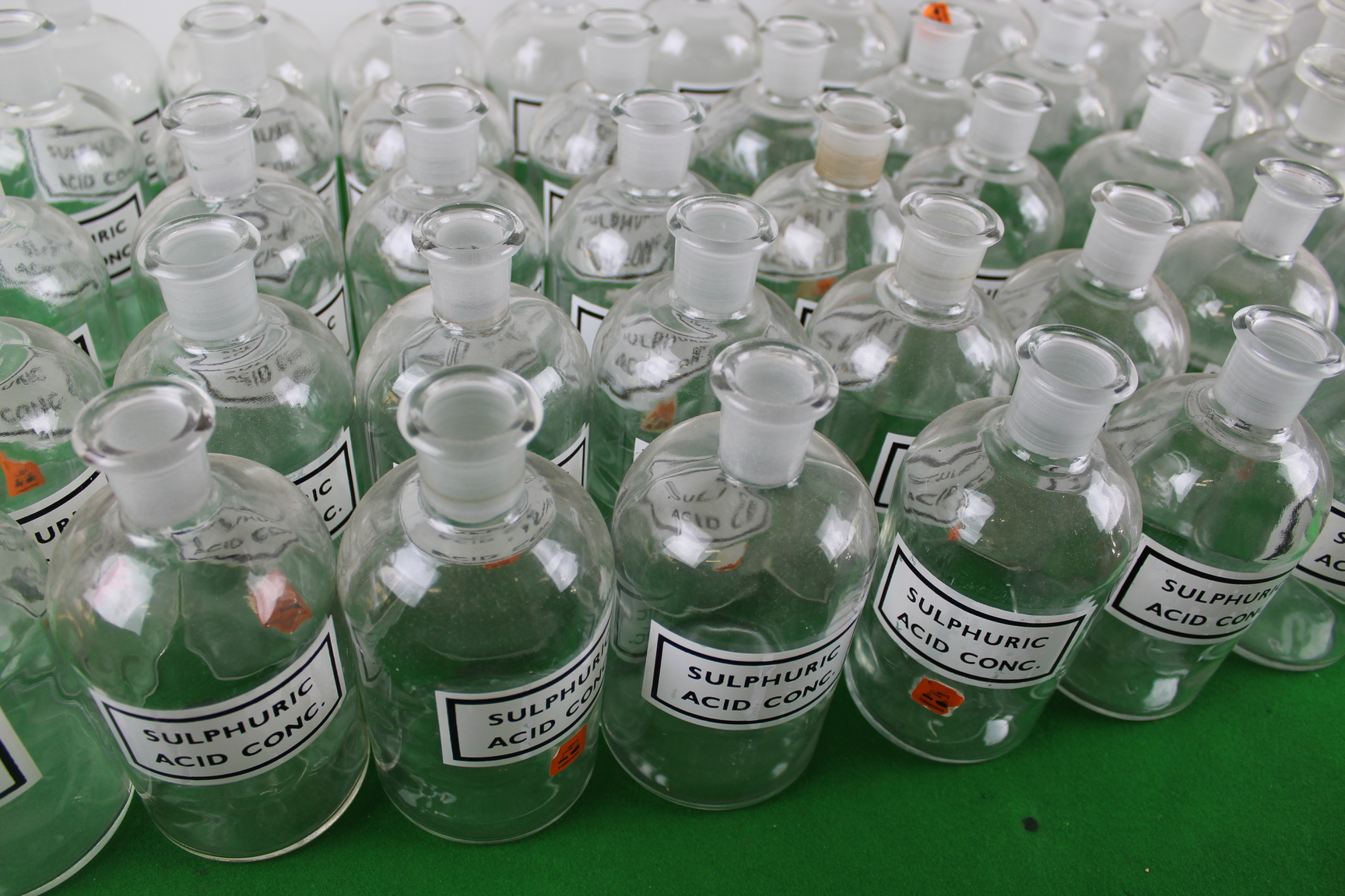 Image of Job Lot of Vintage Laboratory Glassware 65 x 500 ml flasks, Apothecary 