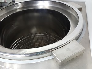 Thumbnail image of Tuttnauer Vertical Laboratory Autoclave 5050ELV D Steriliser Lab 110L Faulty