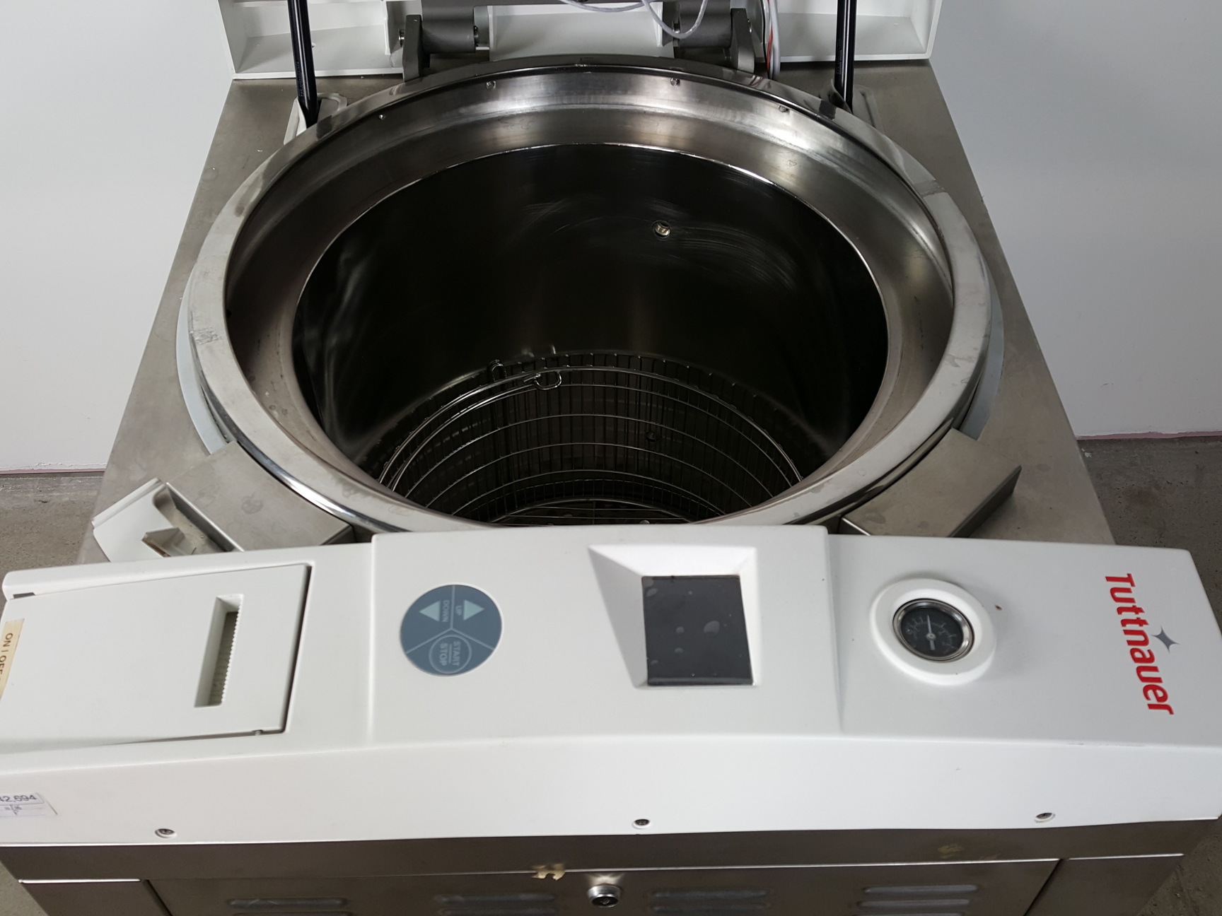 Image of Tuttnauer Vertical Laboratory Autoclave 5050ELV D Steriliser Lab 110L Faulty