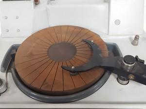 Thumbnail image of Logitech PM4 Precision Lapping and Polishing Machine IPM41