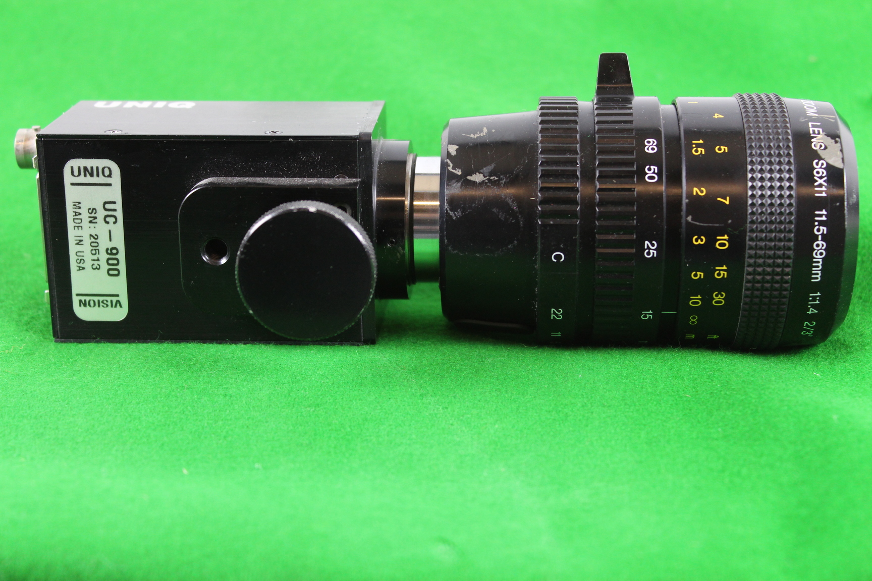 Image of Rainbow TV Zoom C Mount Manual Lens S6X11 11.35-69mm 1:1.4 2/3" & UNIQ UC-900 